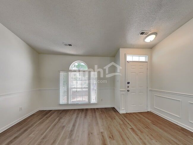 Photo - 5548 Timbertop Ln