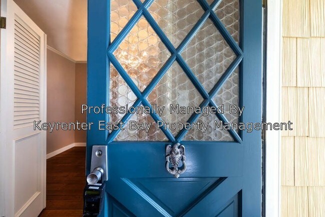 Photo - 435 Spruce St