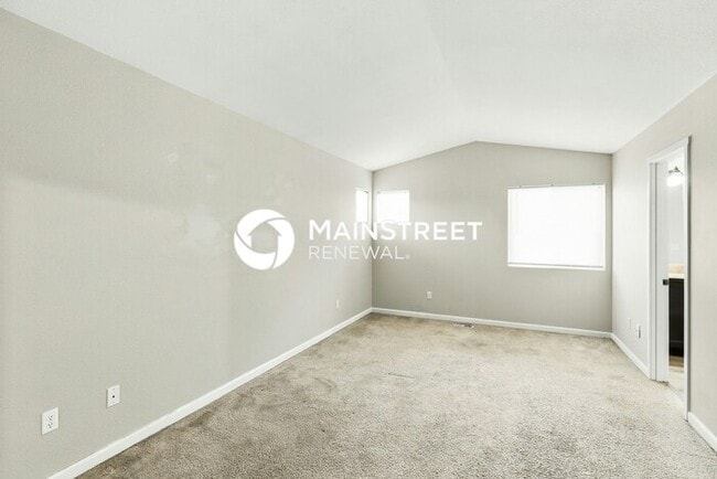 4 Bedroom Pet-Friendly Home in GRAHAM, WA with Main Street Renewal