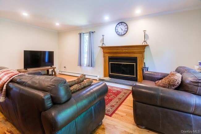 Photo - 64 Furnace Woods Rd