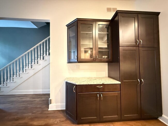 Photo - 822 Scott St