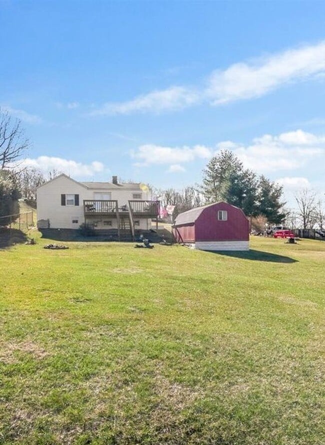 Photo - 723 Lee St