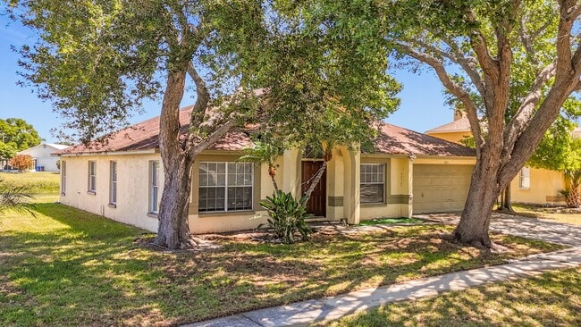 Photo - Spacious 4-Bedroom Retreat with 2 Baths in Brandon - 2103 Sq. Ft. of Comfort Awaits!