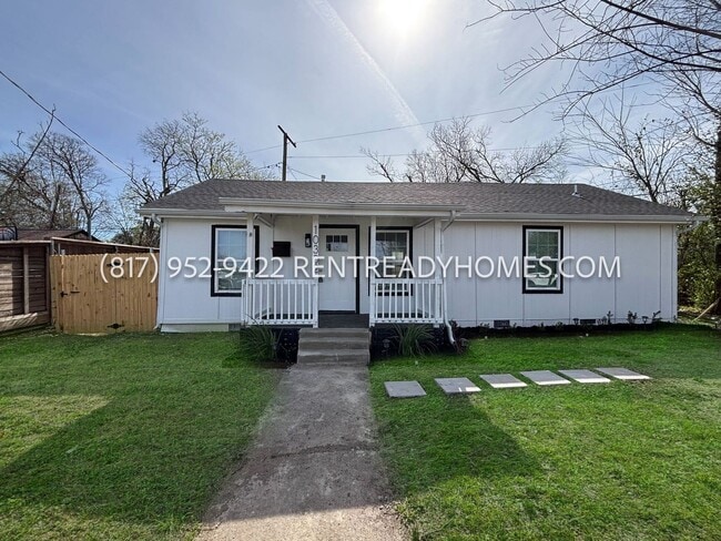 Photo - 10302 Davilla Ave