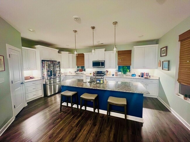 Photo - 9556 21st Bay St