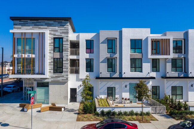 Photo - Westminster Crossing