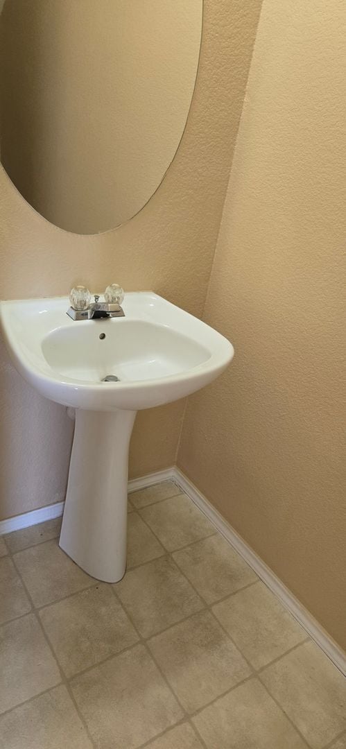 Photo - 5703 Redstone Dr Unit A