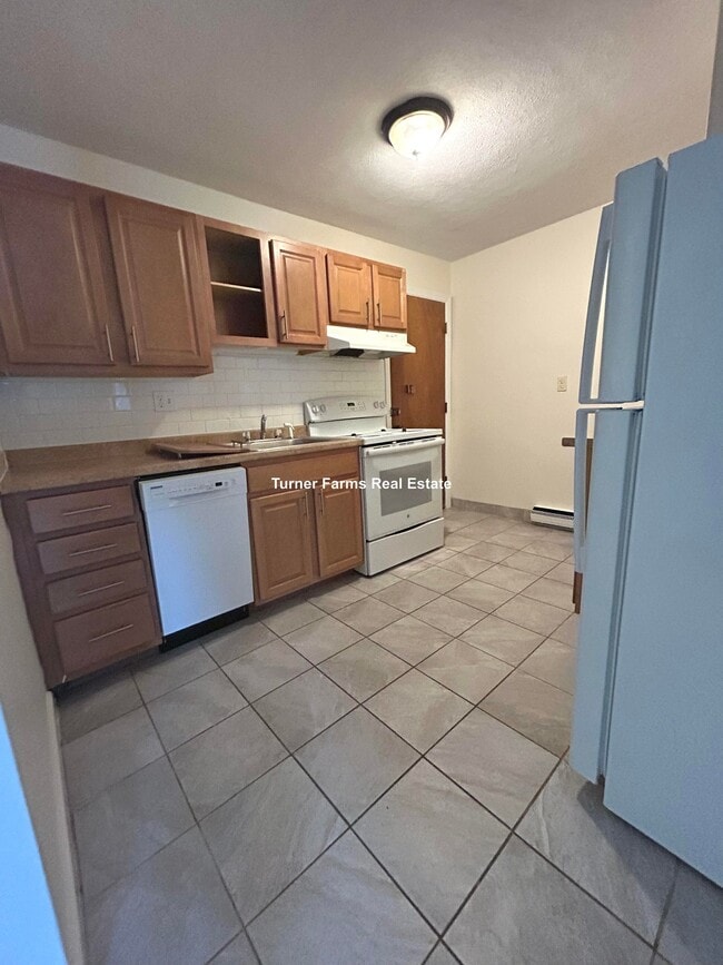 Photo - 10 Arlington St Unit 4