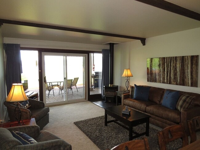 Photo - Winter Seasonal Rental - Lake Dillon Condos 106 Unit 106