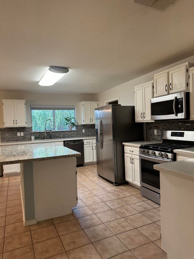 Photo - 5229 Brewster Dr