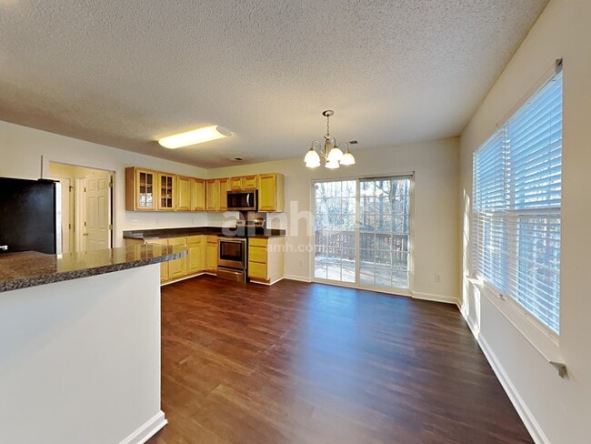 Photo - 130 Devon Forest Dr