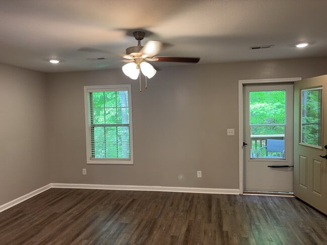 Photo - Gated Sango Townhome- Prime Location for Commutes Unidad 802