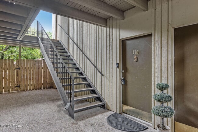Building Photo - 1008 S College Rd Unit 116 Rental