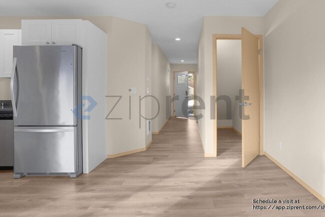 Photo - 2636 Reid Ave