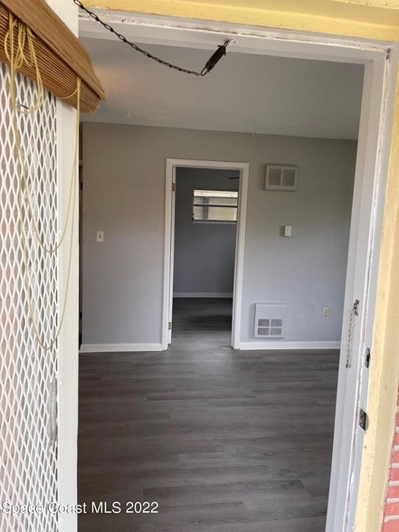 Photo - 2095 Pineapple Ave Unit 5