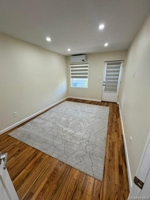 Photo - 4-23 Beach 9th St Unit 2nd Floor