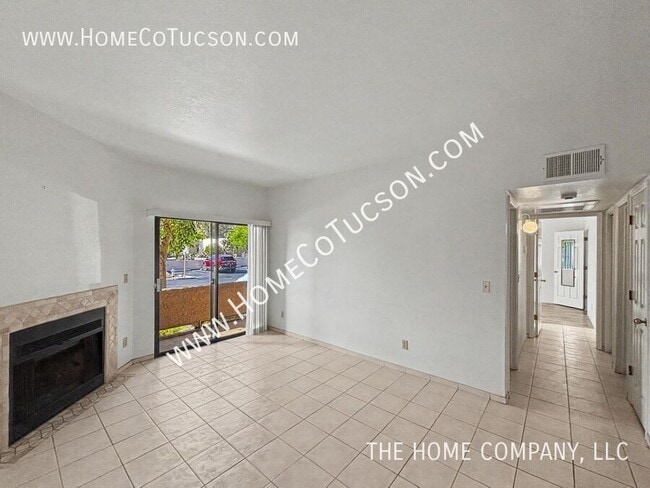 Photo - 5750 N Camino Esplendora