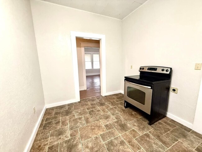 Photo - 1501 N Washington St