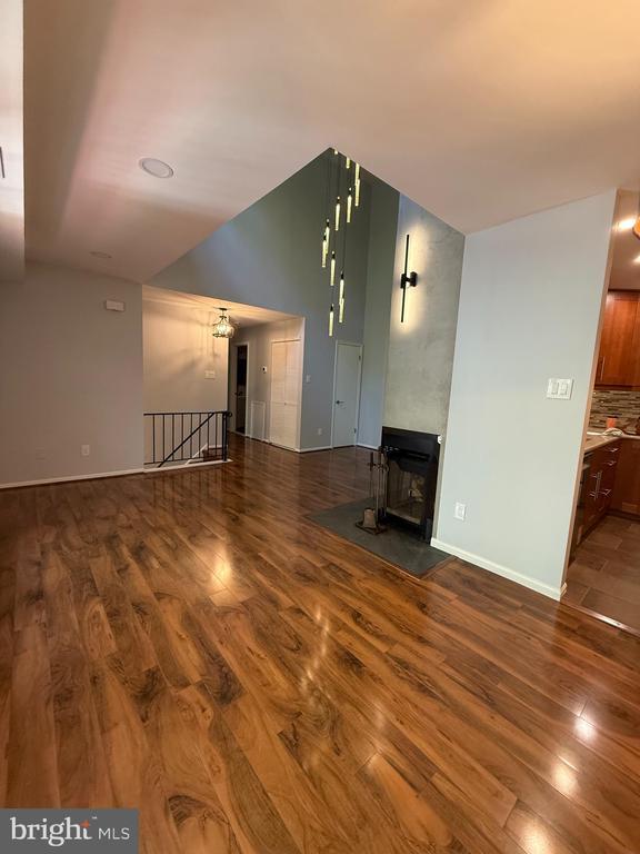 Photo - 46 Woodbine Ct
