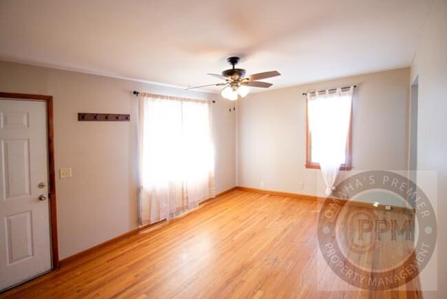 Photo - Newly listed 3Bd/1Ba House | Near Midtown: Modern Touches!