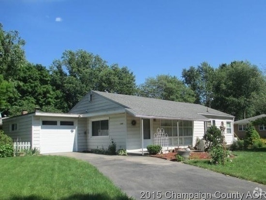 Building Photo - Cozy 3bedroom available Nov 1st. Rental