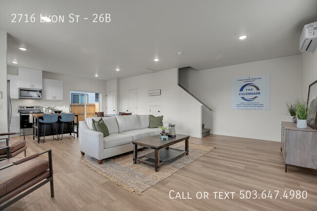 Photo - 2716 SE Lyon St