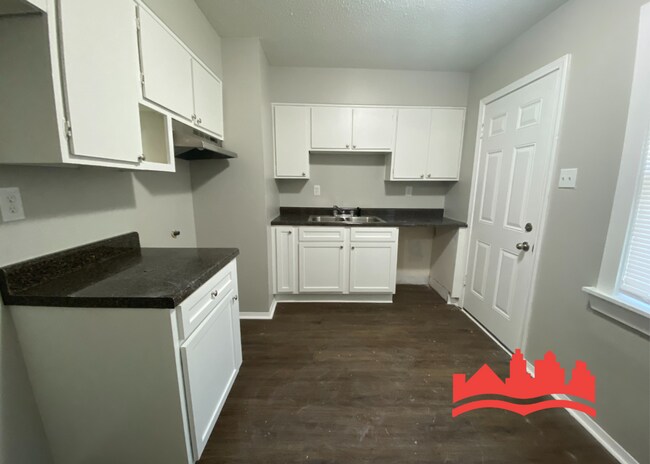 Photo - 3803 Kalamath Cove