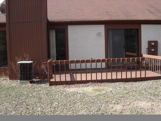 Photo - 6378 Chippenhook Ct