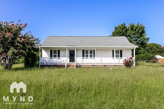 Building Photo - 204 Skylar Ln