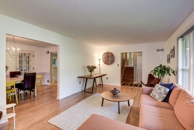 Photo - 9407 Crosby Rd