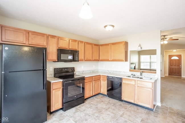 Photo - 2810 Braxton Dr