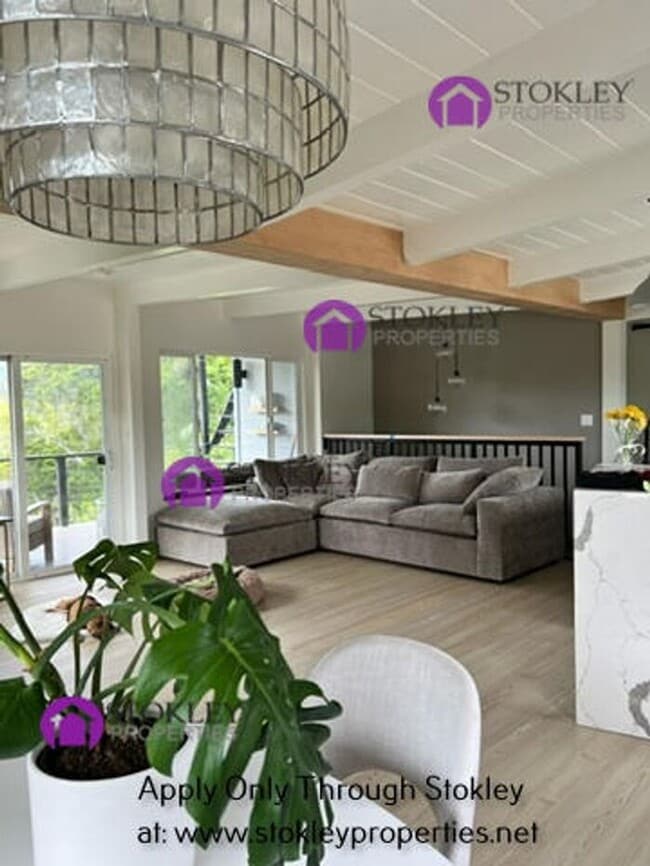 Photo - 4311 Fairway Dr