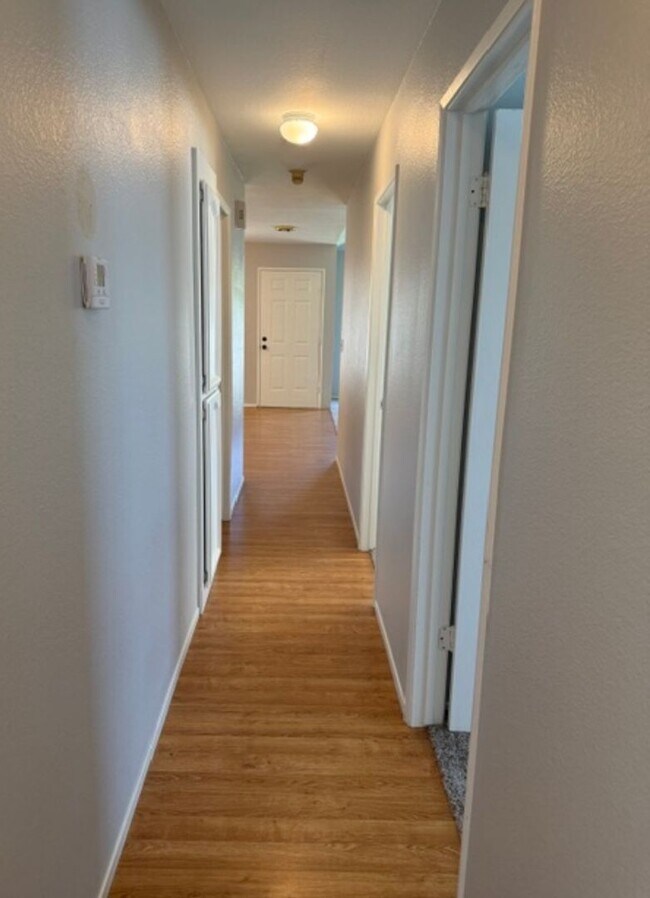 Photo - Remodeled 3 Bedroom Home in Roseville for Rent
