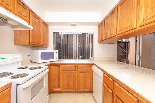 Photo - Private 2-bed/2-bath, Corner Location Cond...