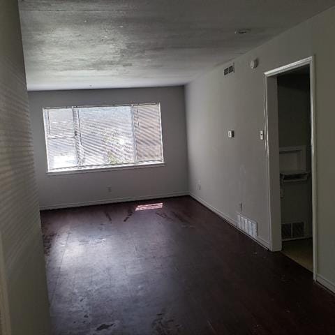 400 Oak Dr