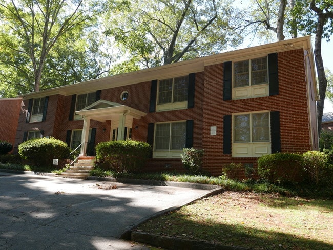 Photo - 139 E Hill St