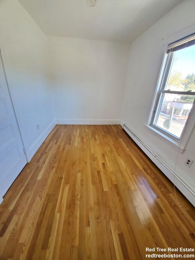 Photo - 803 Boylston St Unit 1