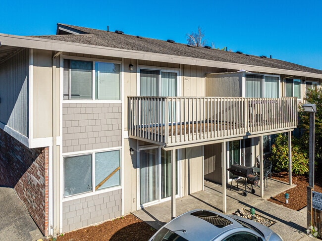 Photo - Pacific Manor Apartments