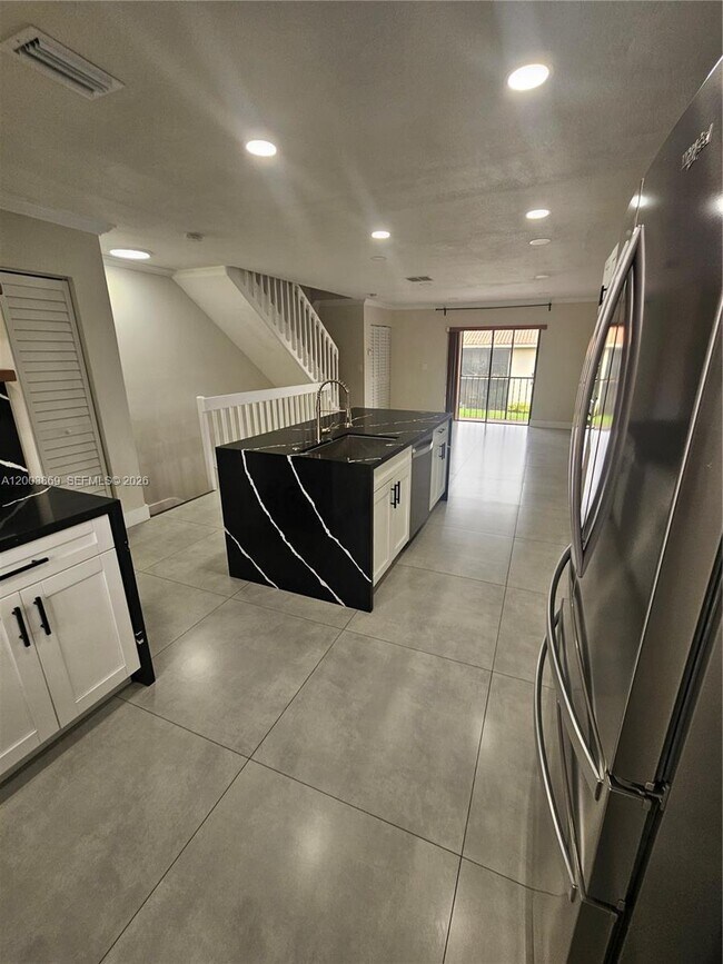 Photo - 9846 Hammocks Blvd