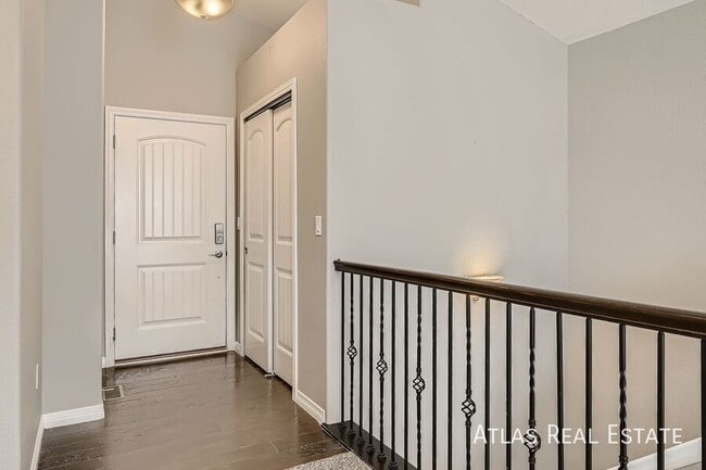 Photo - 7909 Broderick Ct