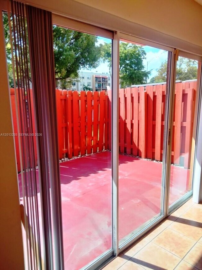 Photo - 14901 SW 80th St Unidad 108