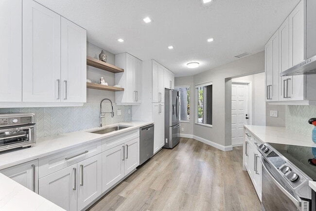 Photo - 6706 Boca Pines Trail