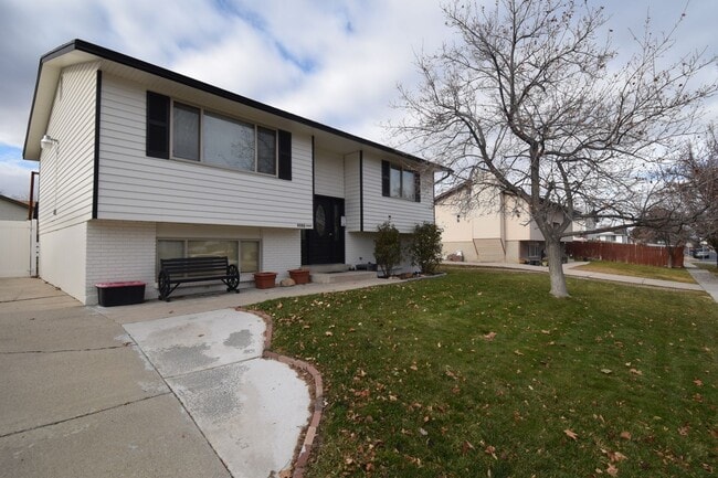 Photo - Charming West Jordan 4 Bed with Open Layout and Spacious Primary!!