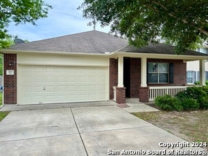 Building Photo - 213 Lakota Ct Rental