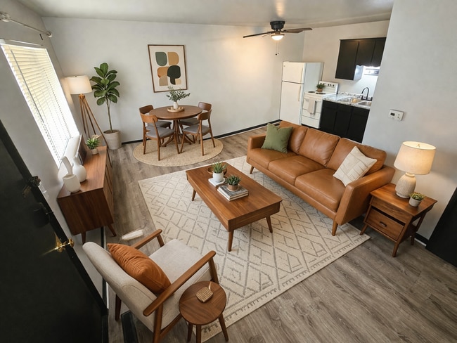 Building Photo - 126 Poplar St Unit #7