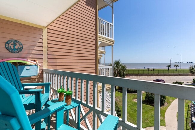 Building Photo - 6300 Seawall Blvd Unit 6206