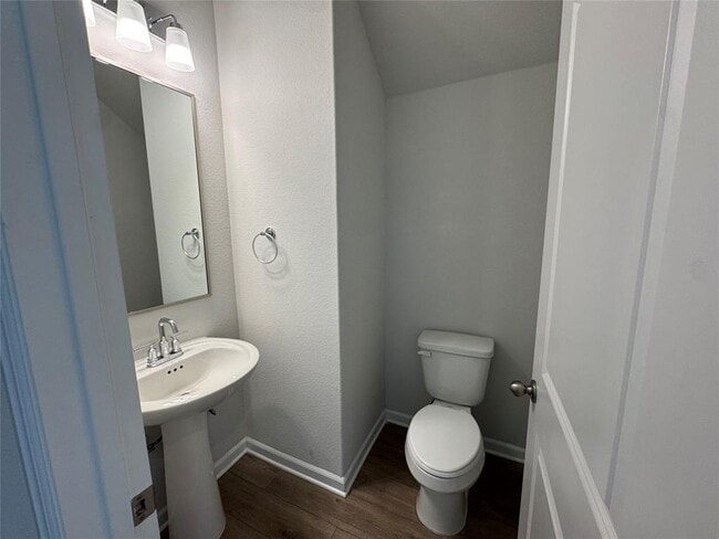 Photo - 3000 Chisholm Trail Rd