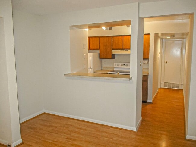 Photo - Charming 2 Bed 1 Bath Apartment With Paved...