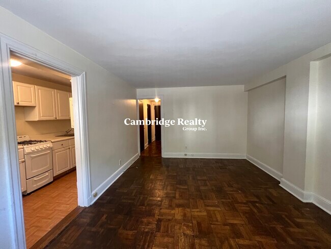 Photo - 46 Highland Ave Unit R