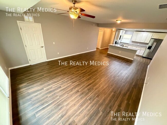 Photo - 2615 Fair Oaks Dr